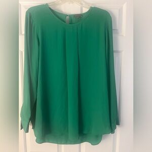 Vince Camuto Elegant Green Women's Top